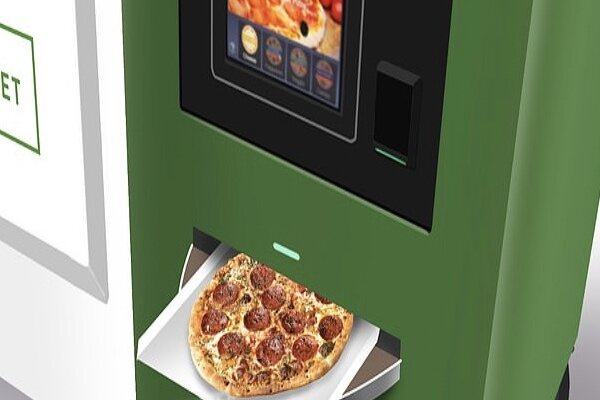 ماشینی که ۳ دقیقه ای پیتزا می پزد و می فروشد!