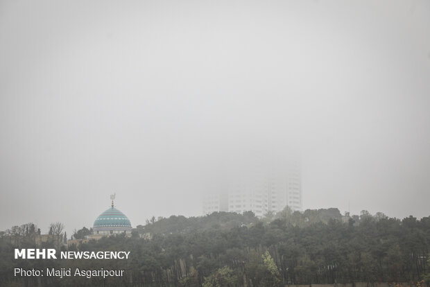 Tehran drowned in fog