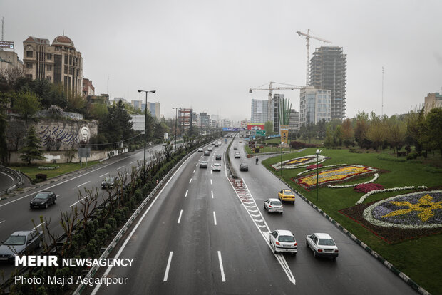 Tehran drowned in fog