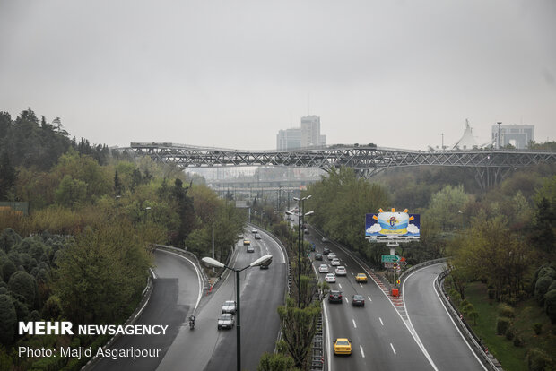 Tehran drowned in fog