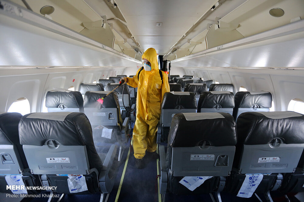 Mehr News Agency - Aircraft disinfection in Kish Airport