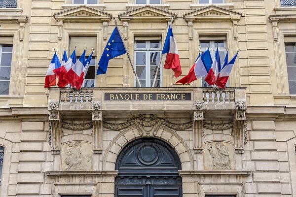 اقتصاد فرانسه ۶ درصدکوچکتر شد/ بدترین رکود از جنگ جهانی دوم