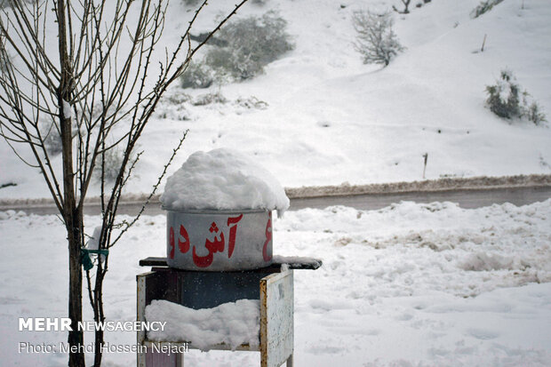 Sringtime snow in Heyran pass, NW Iran