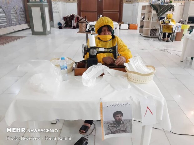تولید ماسک‌های بهداشتی در حرم حضرت علی بن مهزیار اهوازی