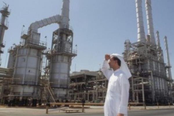 جایگزینی سوخت مایع داخل عربستان با گاز و انرژی تجدیدپذیر