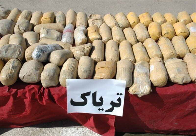 دستگیری ۶ سوداگر مرگ و کشف یک تن مواد افیونی در سیستان و بلوچستان