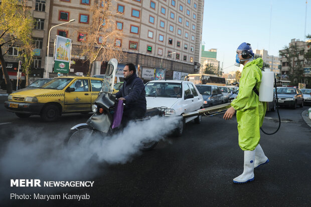 Bio-Defense Drill staged in Vali-e Asr Square of Tehran amid outbreak