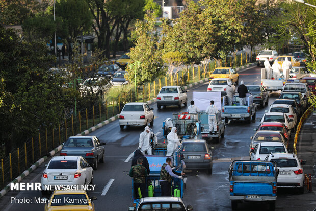 Bio-Defense Drill staged in Vali-e Asr Square of Tehran amid outbreak