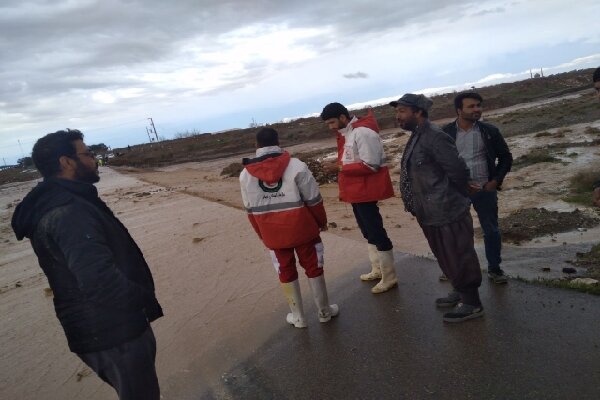 بسته شدن جاده‌ها در هنگام سیلاب/ پل حلقه مفقوده راه‌های تایباد
