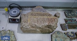 100 pieces of historical ceramics, glazed pottery restored