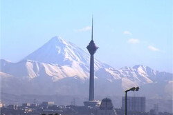 وزش باد شدید هوای تهران را در شرایط سالم  قرار داد