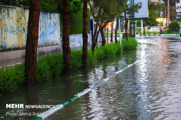 Heavy rainfall, flood in Qom prov.