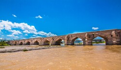 تکمیل مرمت طویل‌ترین پل تاریخی آذربایجان شرقی