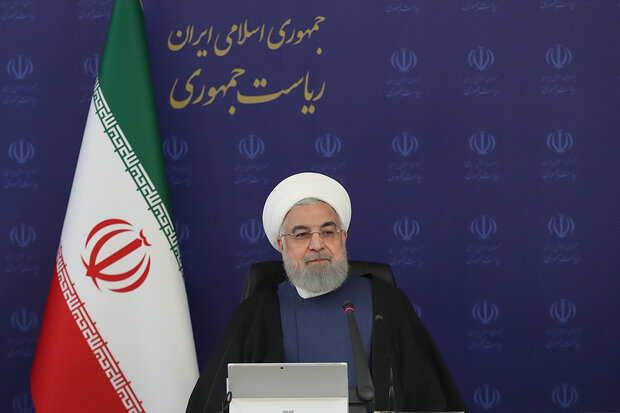 President Rouhani lauds Army as guardian of Iranians’ lives