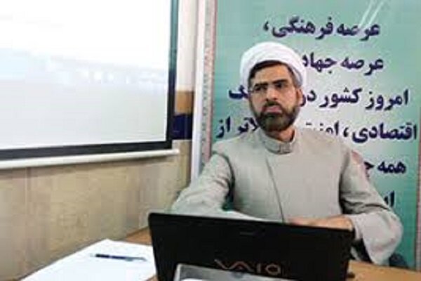 سروش می خواهد از کرونا برای ضربه‌ بر کیان تفکر اسلامی استفاده کند