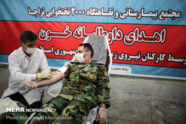 اهدای خون کارکنان ارتش