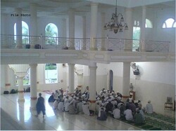 بھارت میں تبلیغی جماعت کے سربراہ کے خلاف کورونا وائرس پھیلانے پر مقدمہ درج