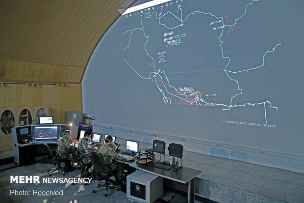 Unveiling ceremony of 2 Iranian radar systems