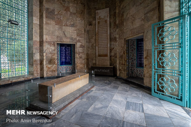 Empty mausoleum of Saadi Shiraz amid COVID-19 pandemic 