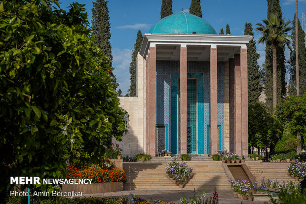 Empty mausoleum of Saadi Shiraz amid COVID-19 pandemic 