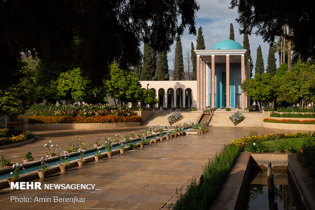 Empty mausoleum of Saadi Shiraz amid COVID-19 pandemic 