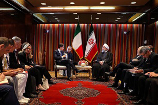Intervention of foreigners threatens regional peace, security: Rouhani