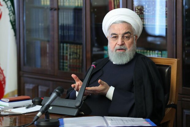 روحاني: خسائر ايران جراء خفض أسعار النفط أقل مقارنة بغيرها من الدول المصدرة