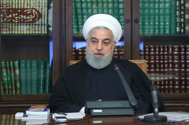 الرئيس الايراني: يتعين على جميع الأجهزة التعاون لتطوير الحكومة الإلكترونية