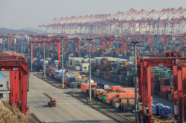 صادرات ماه آگوست چین فراتر از انتظار شد