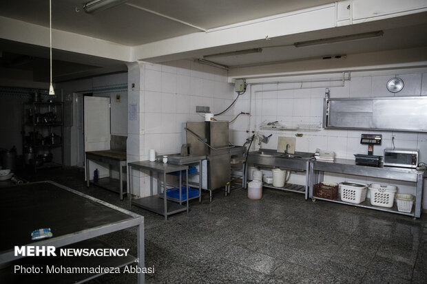 Empty hotel rooms in Iran under Covid-19 panemic