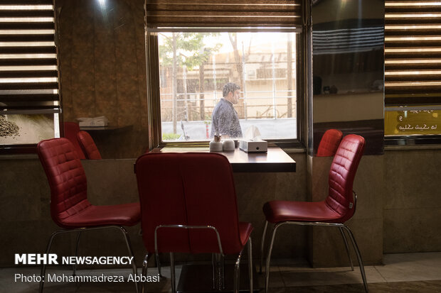 Empty hotel rooms in Iran under Covid-19 panemic