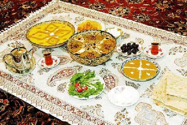 تغذیه روزه داران چگونه باشد/راهکار جلوگیری از خشکی دهان