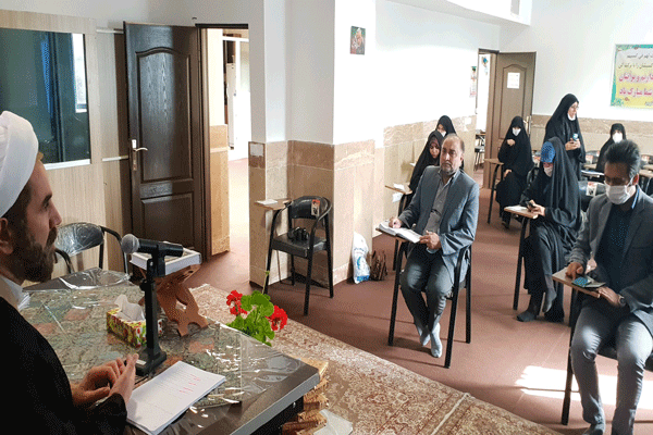 ثبت نام خواهران طلبه در حوزه علمیه قزوین آغاز شد