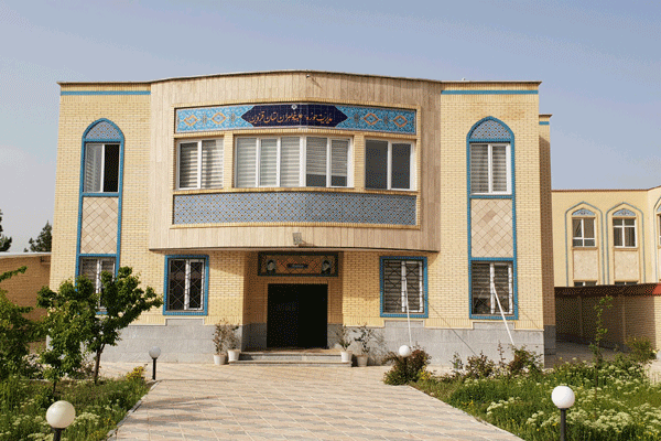 ثبت نام خواهران طلبه در حوزه علمیه قزوین آغاز شد