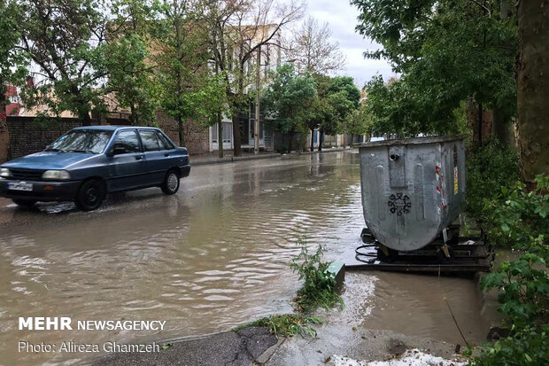 Heavy hurricane, rainfall in Semnan
