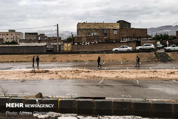 Heavy hurricane, rainfall in Semnan
