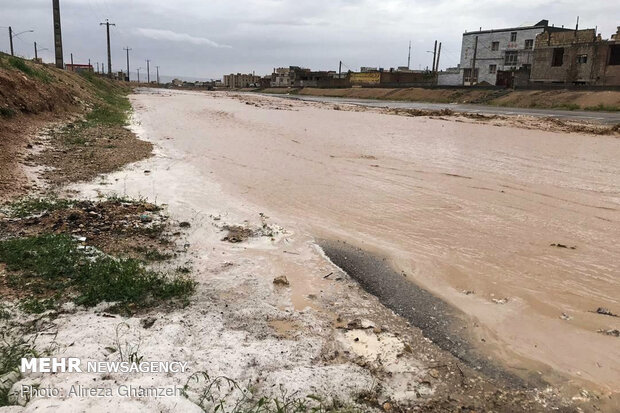 Heavy hurricane, rainfall in Semnan
