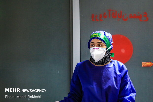 Tireless staff of Kamkar Hospital in Qom 