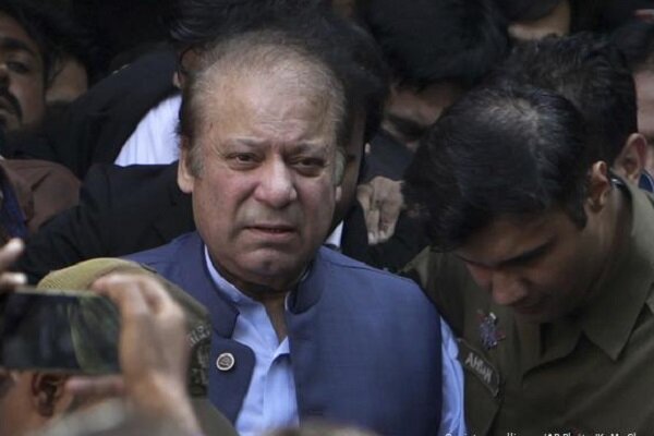 پاکستان کے سابق وزیر اعظم نواز شریف کی گرفتاری کے وارنٹ جاری