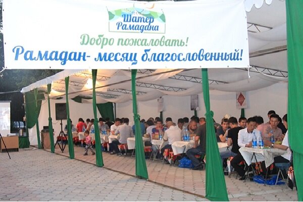آداب و رسوم مسلمانان قرقیزستان در ماه رمضان/ از خوردن آش «نارین» تا شیرینی «شاک شاک»
