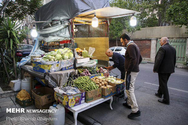 در آستانه افطار