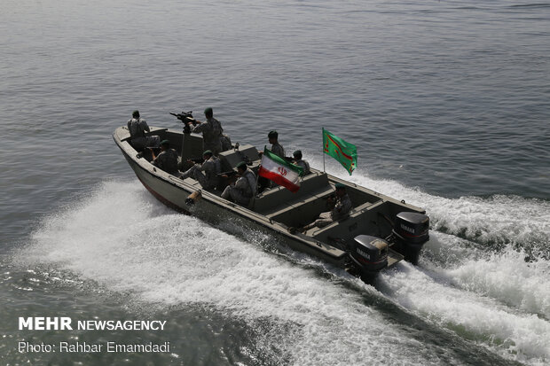 Iran's flag hoisted atop frigate Jamaran in Bandar Abbas