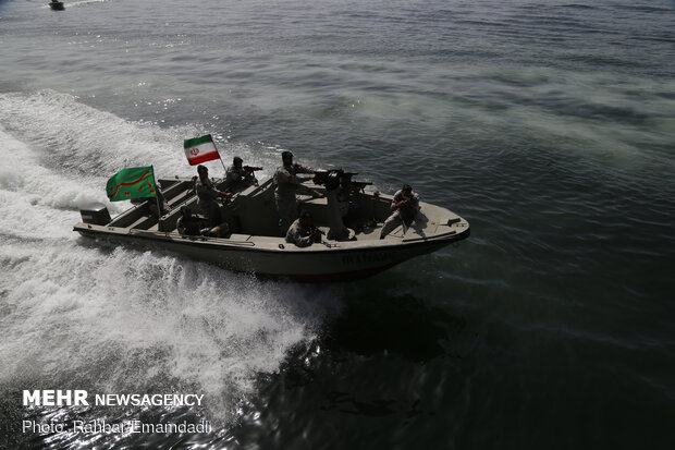iranian frigate jamaran