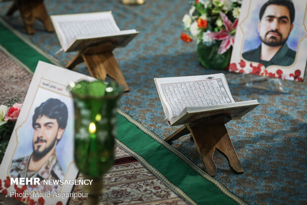 Quran recitation in Shah Abdol-Azim shrine during Ramadan