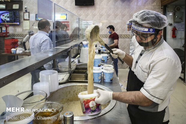 Tehran during Ramadan amid pandemic
