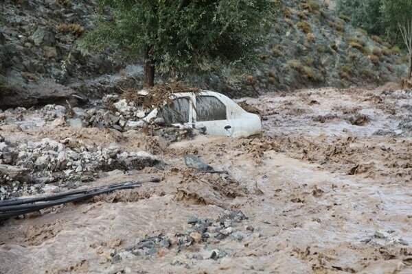 قوچان - قوع سیلاب عصر جمعه در روستای دیزادیز شهرستان قوچان موجب خسارت به...