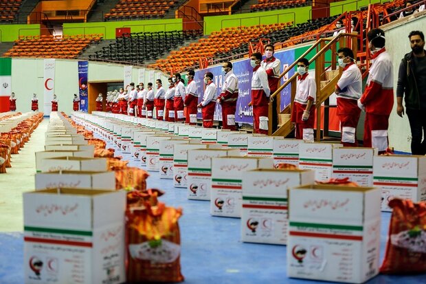 اجرای طرح توزیع ۱۰۰۰ بسته معیشتی هلال احمر در ملارد
