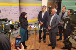 مدرسه تلویزیونی ایران تلاش برای نزدیک شدن به عدالت آموزشی