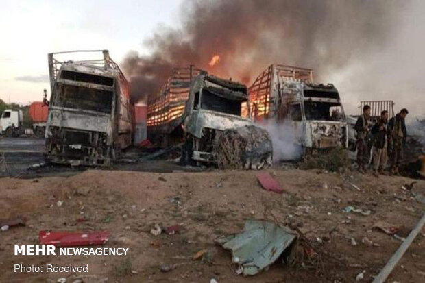 تحلف العدوان السعودي يقصف مركز للمواد الغذائية في اليمن 