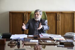 پیشنهادهای مرندی برای انتخاب وزیر بهداشت/ مثل پزشکیان دلسوز محرومان باشد